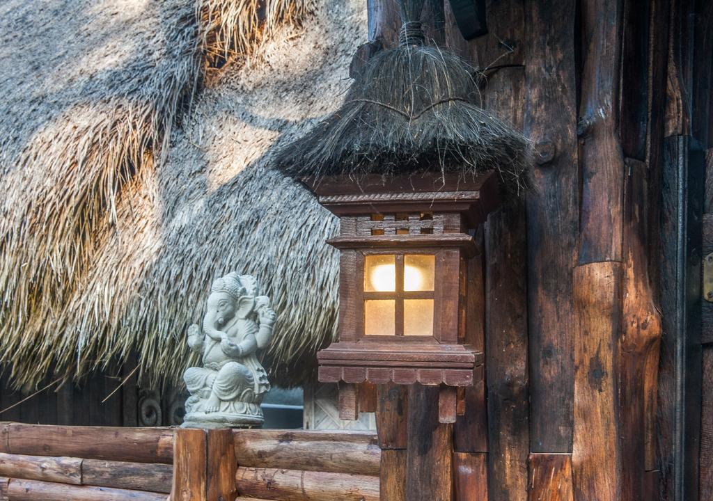 Most Exotic Beachfront Villa Keong Selemadeg エクステリア 写真
